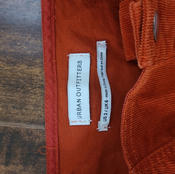 Pinafore - Picture 2 of 3